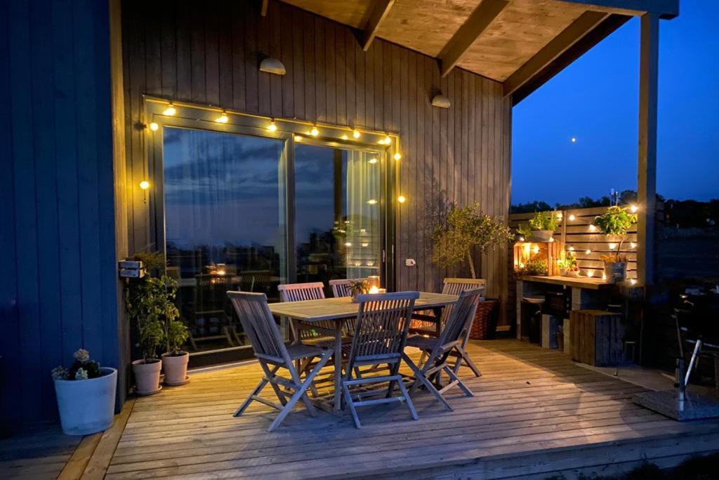 Superfint Boende Med Havsutsikt, Tofta Strand VBY Exterior photo